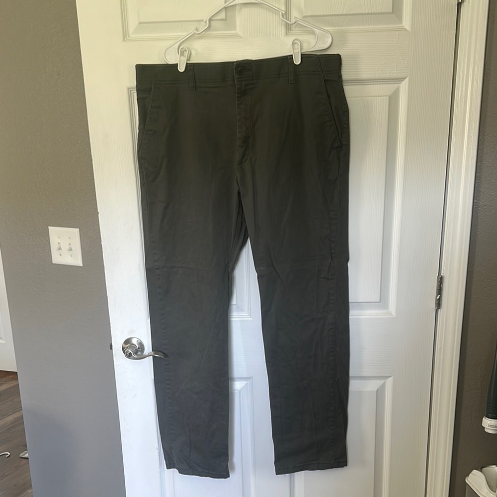 Men's Lee Gray Dress Pants